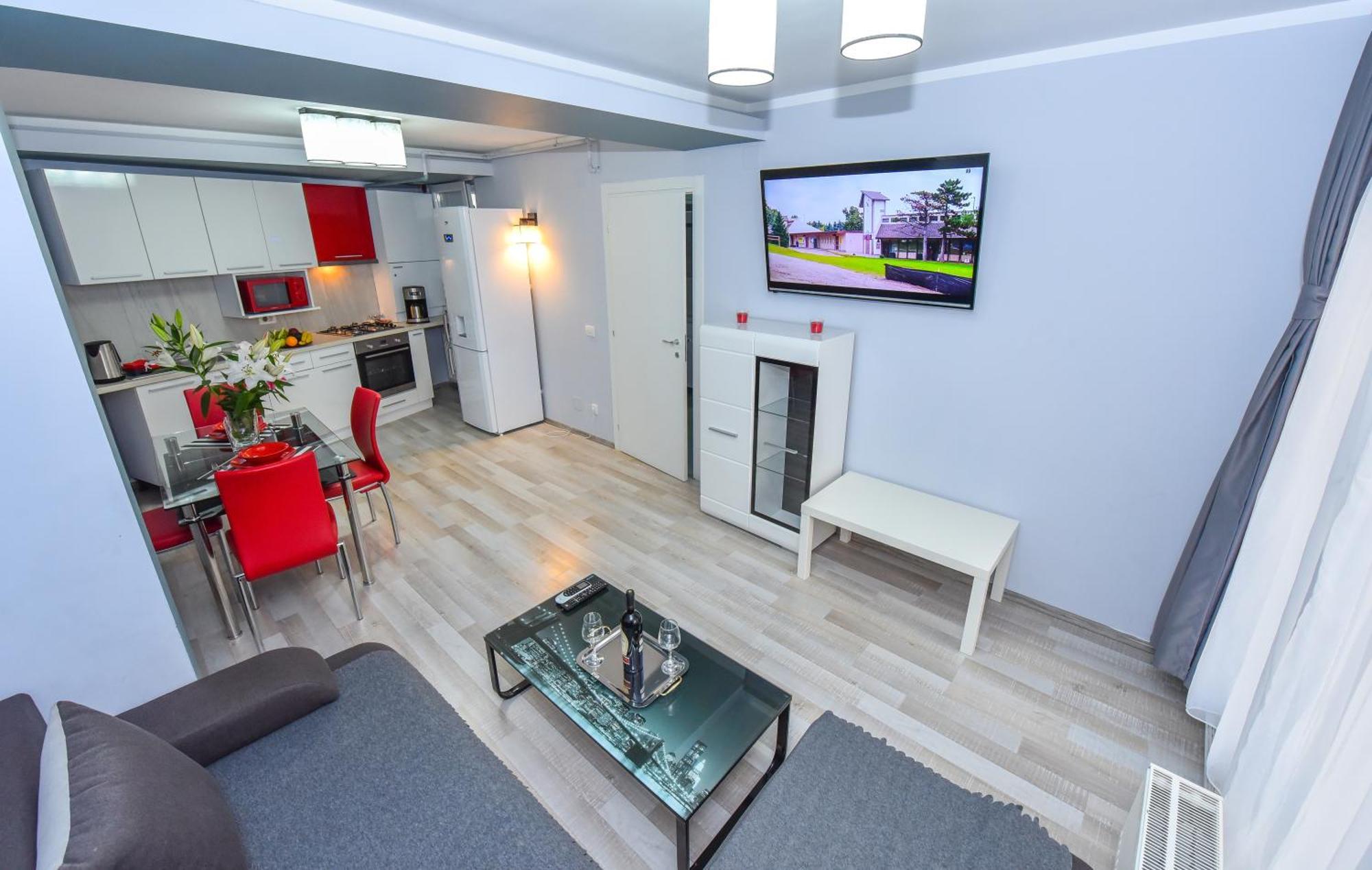 בוקרשט Dracula Adventure Tours Accommodation מראה חיצוני תמונה