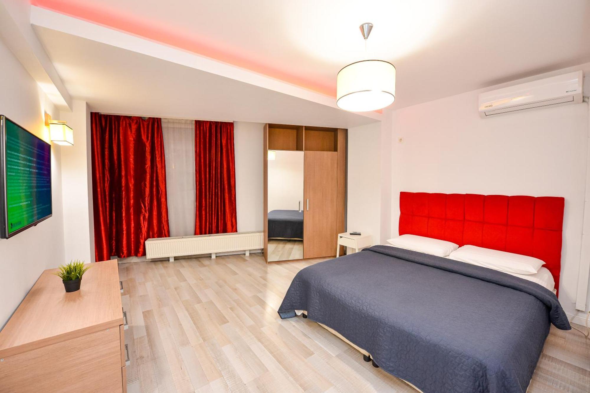 בוקרשט Dracula Adventure Tours Accommodation מראה חיצוני תמונה