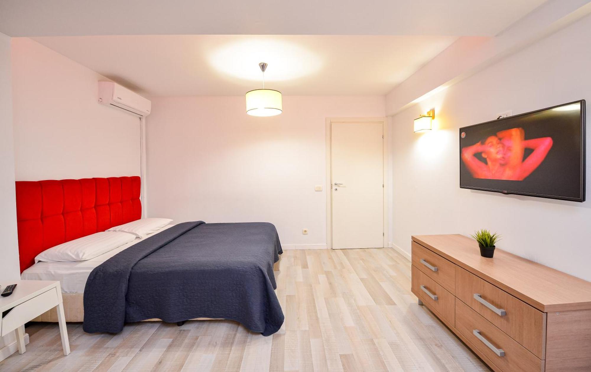 בוקרשט Dracula Adventure Tours Accommodation מראה חיצוני תמונה