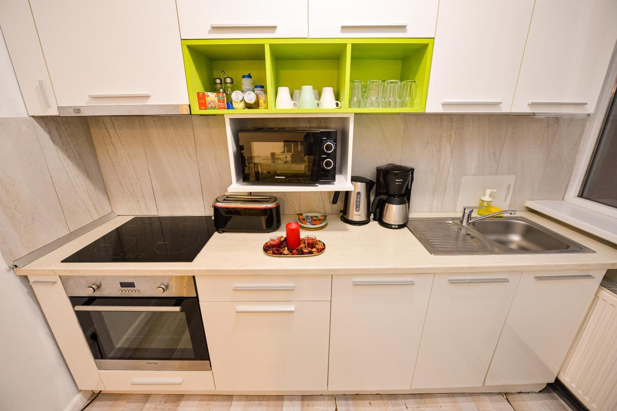 בוקרשט Dracula Adventure Tours Accommodation מראה חיצוני תמונה