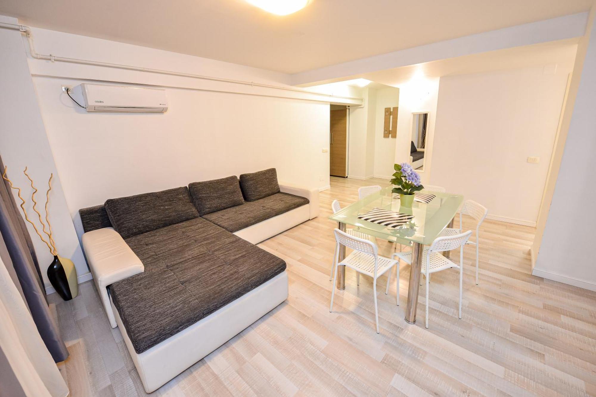 בוקרשט Dracula Adventure Tours Accommodation מראה חיצוני תמונה