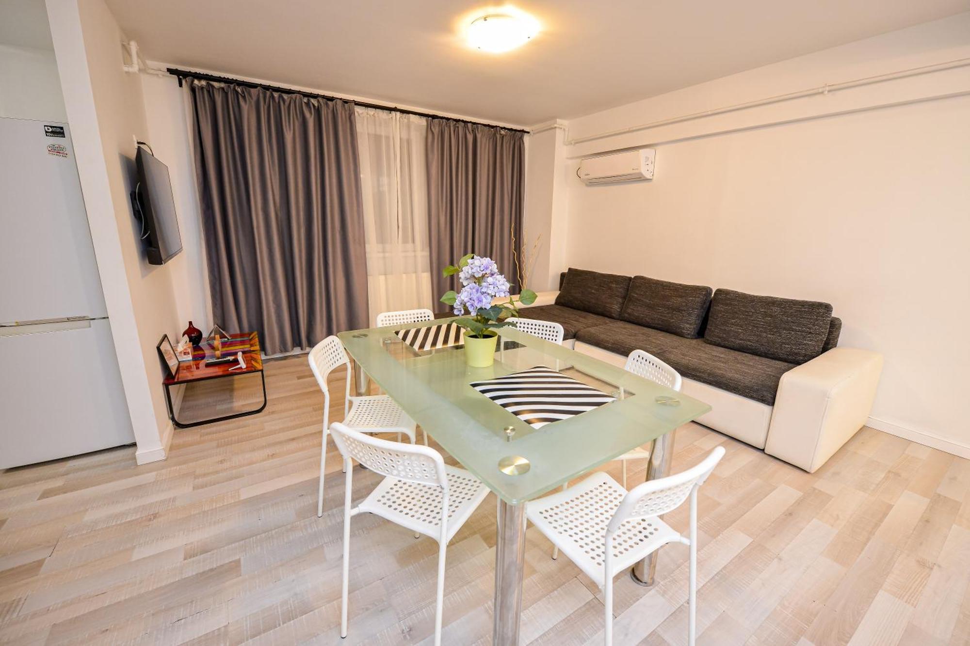 בוקרשט Dracula Adventure Tours Accommodation מראה חיצוני תמונה