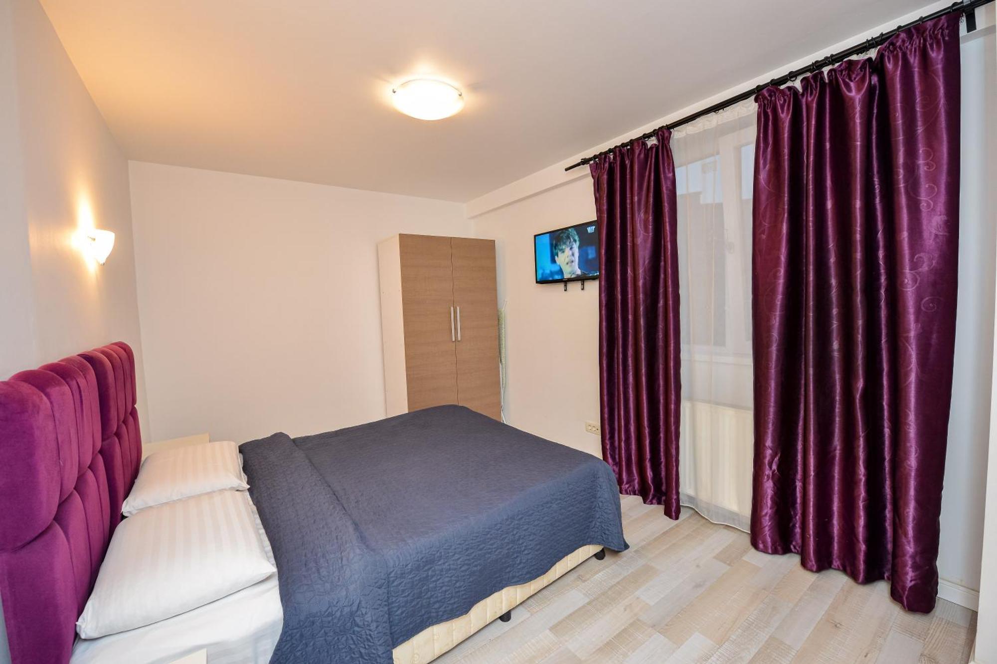 בוקרשט Dracula Adventure Tours Accommodation מראה חיצוני תמונה